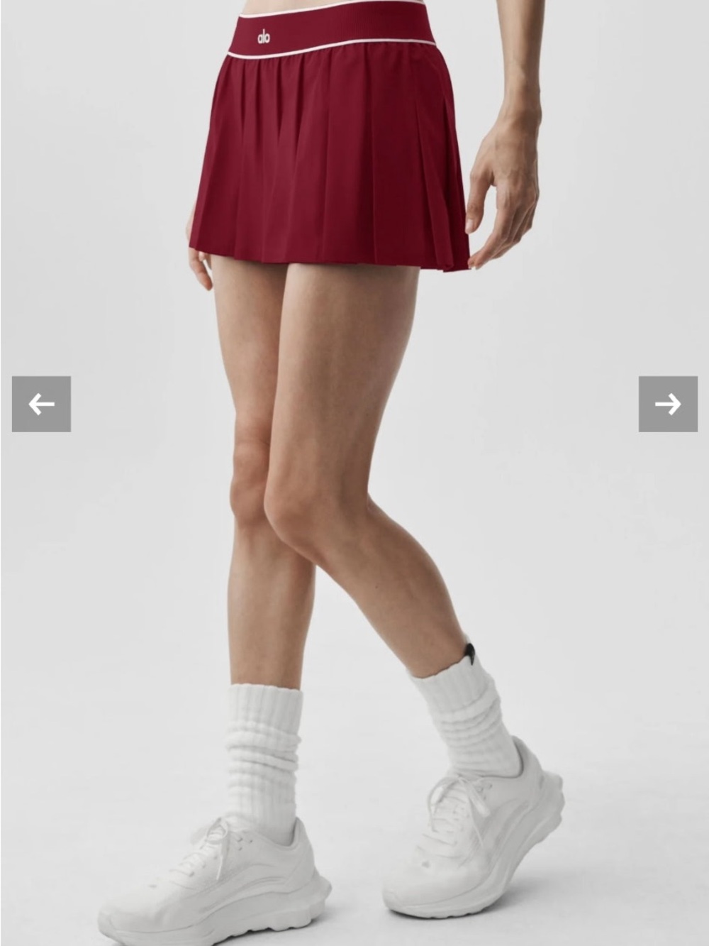 ALO Yoga Women's Crimson Pleated Active Mini Skirt
